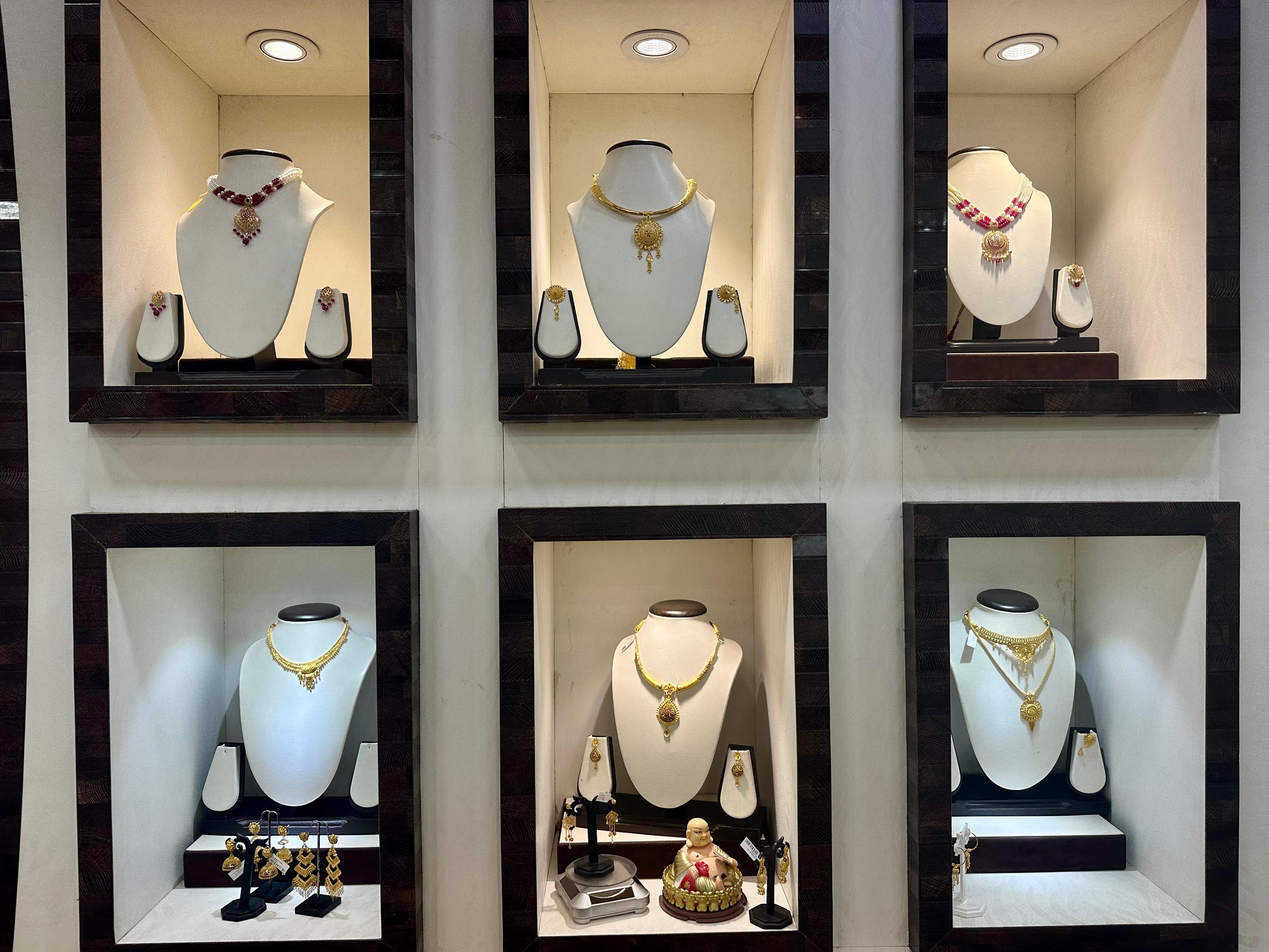 Shri Mahalakshmi Jewellers jewellery collection photo 4