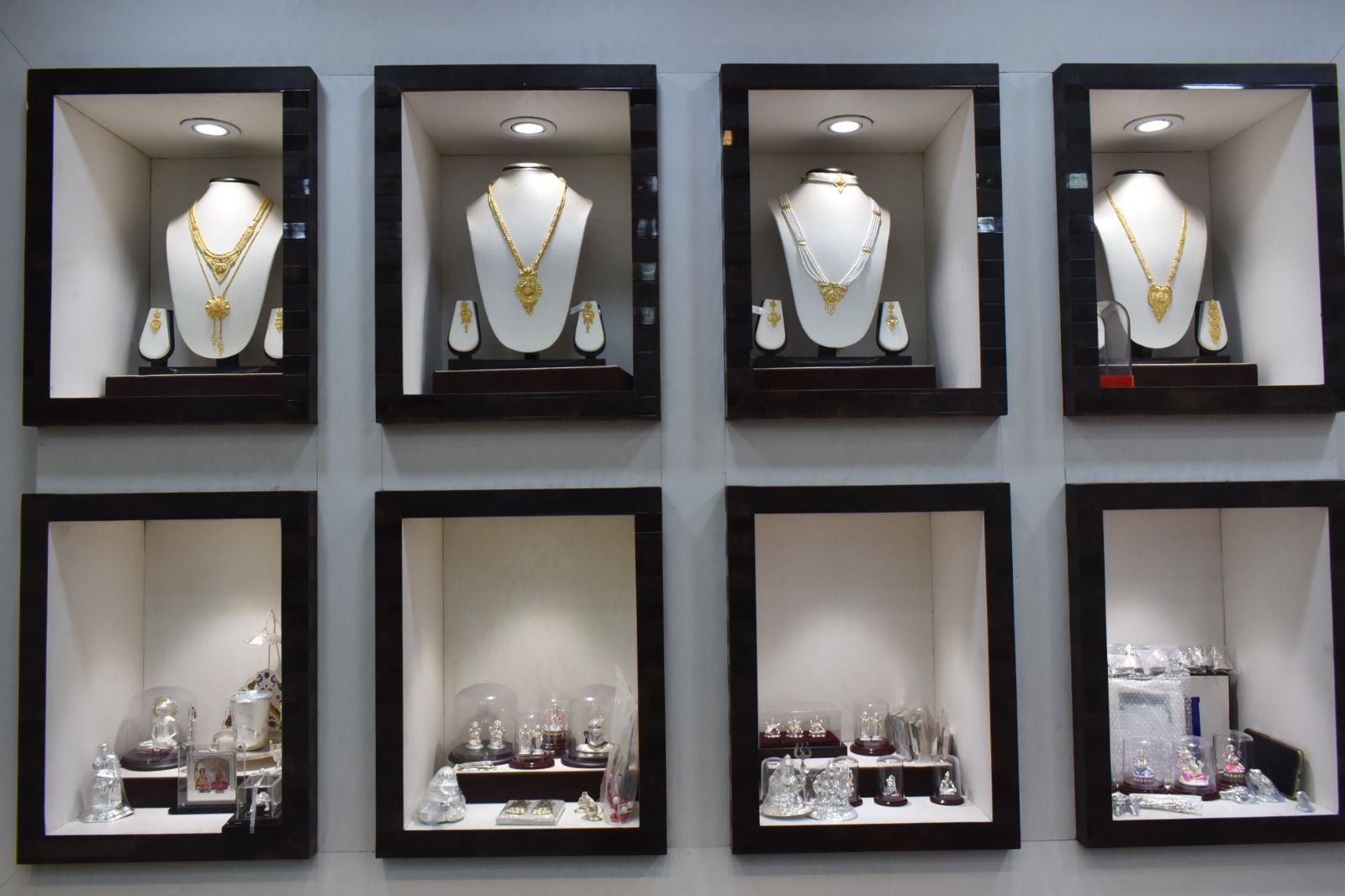 Shri Mahalakshmi Jewellers new gallery photo 1